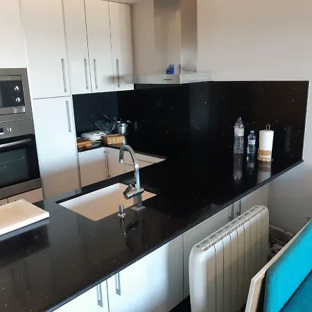 Apartman Penismar I 2/6 *